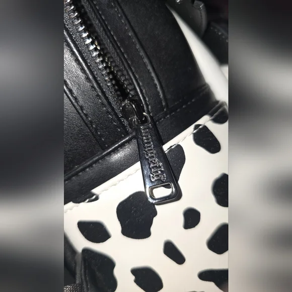 Disney Loungefly Cruella De Vil Backpack - Picture 3 of 16